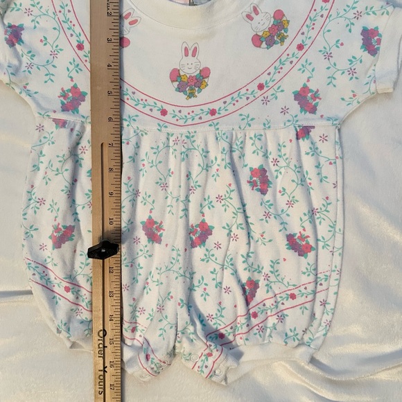 Vintage Honors Baby Girls Bunny & Flower Romper 12M One Piece Easter Spring - Picture 4 of 7